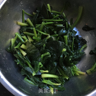 菠菜鸡蛋炒年糕的做法步骤：6