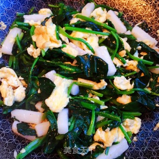 菠菜鸡蛋炒年糕的做法步骤：13