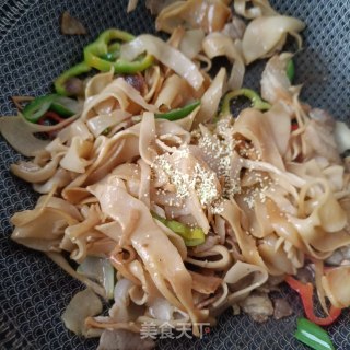 猪肉炒笋干的做法步骤：10