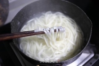 卤牛舌汤面的做法步骤：10