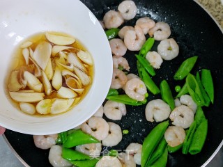 清炒虾仁的做法步骤：6