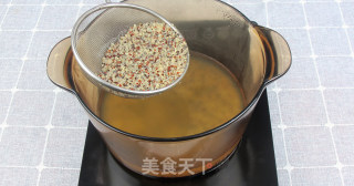 宝宝辅食——藜麦虾肉肠的做法步骤：2