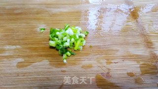 芝麻酱拌面的做法步骤：1