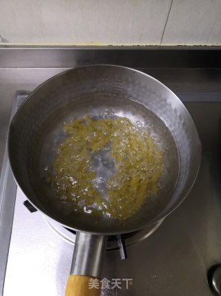 螺旋意面的做法步骤：2