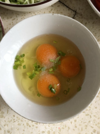 猪油番茄炒鸡蛋的做法步骤：2