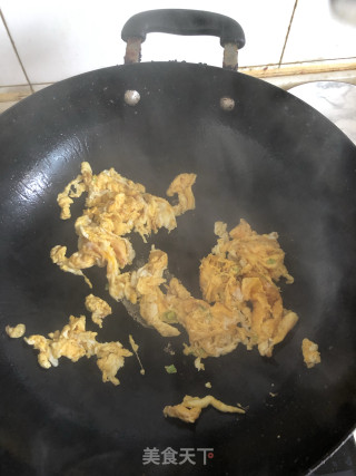 猪油番茄炒鸡蛋的做法步骤：5
