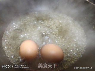 面包玉米火腿沙拉的做法步骤：1