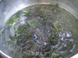 裙带菜拌豆芽菜的做法步骤：5