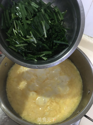 韭菜炖鸡蛋的做法步骤：7