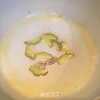 茶树菇焖鸡的做法步骤：3