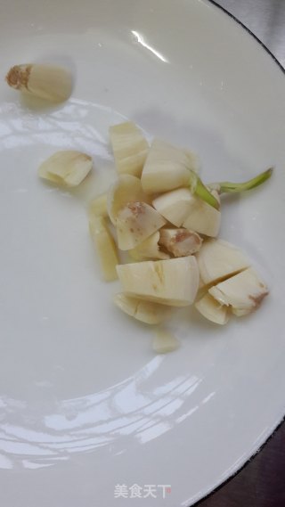 炒油菜心的做法步骤：2
