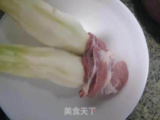 荠菜芯丸子的做法步骤：1