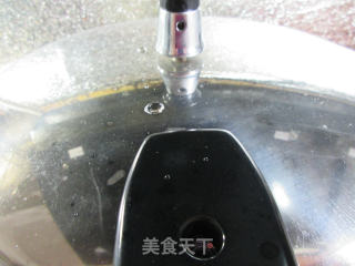 菜芯排骨鹌鹑汤的做法步骤：6
