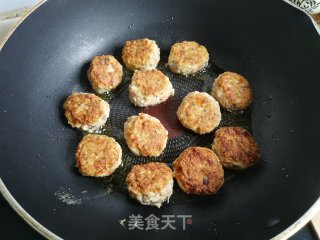 白菜炖肉丸的做法步骤：8