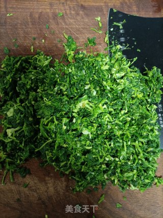 荠菜猪肉汤圆的做法步骤：3
