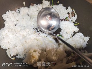 葱香牛肉炒饭的做法步骤：5