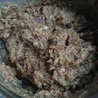 洋葱牛肉水饺的做法步骤：5