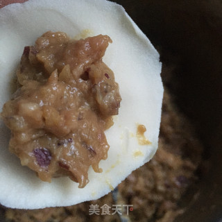 洋葱牛肉水饺的做法步骤：7
