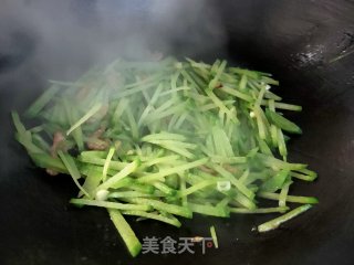 萝卜丝虾皮手擀面的做法步骤：4