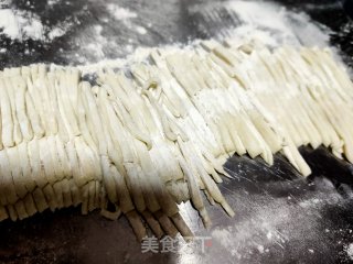 萝卜丝虾皮手擀面的做法步骤：6