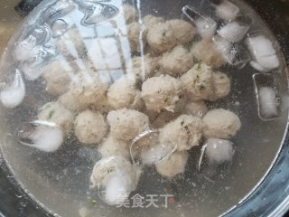 香葱猪肉丸子的做法步骤：17