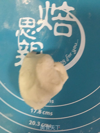 鸡蛋豆腐韭菜盒子的做法步骤：3