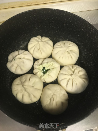 鸡蛋豆腐韭菜盒子的做法步骤：5