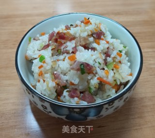 胡萝卜香肠炒饭的做法步骤：7