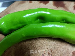 青椒炒柴鸡蛋的做法步骤：5