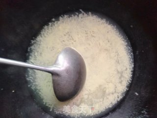 菠菜皮蛋粥的做法步骤：2