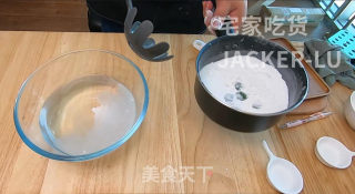 第一次尝试自制滚元宵，抹茶巧克力馅，简单又美味！的做法步骤：12