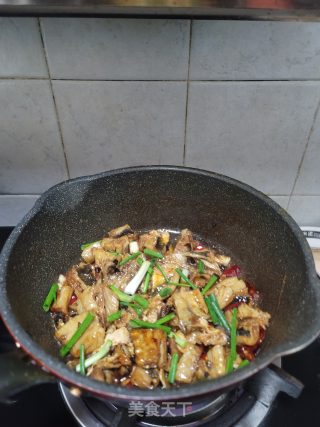 干煸腊鱼的做法步骤：8