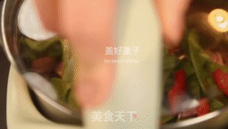 节后减脂菜荷兰豆炒培根，清脆爽口，简单好做的做法步骤：4