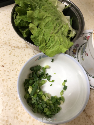 清汤抄手的做法步骤：2