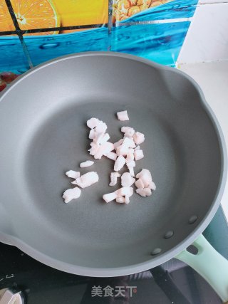 油渣炒菜心的做法步骤：4