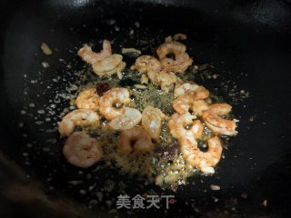 虾仁炒茄丁的做法步骤：12