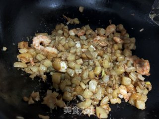 虾仁炒茄丁的做法步骤：15