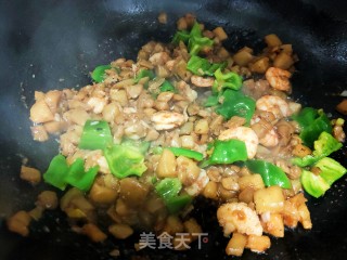 虾仁炒茄丁的做法步骤：18