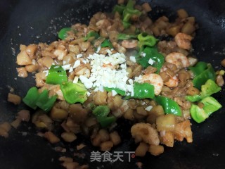 虾仁炒茄丁的做法步骤：19