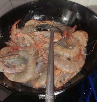 蒜蓉大虾的做法步骤：5