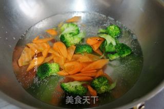 素炒玉子豆腐的做法步骤：2
