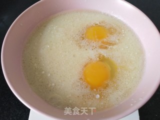 小红花芒果酸奶千层的做法步骤：1
