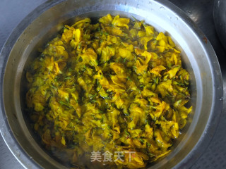 连翘花煎蛋的做法步骤：5