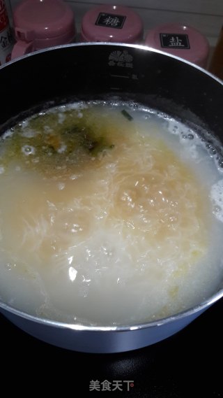 皇帝菜煮河源米粉的做法步骤：4