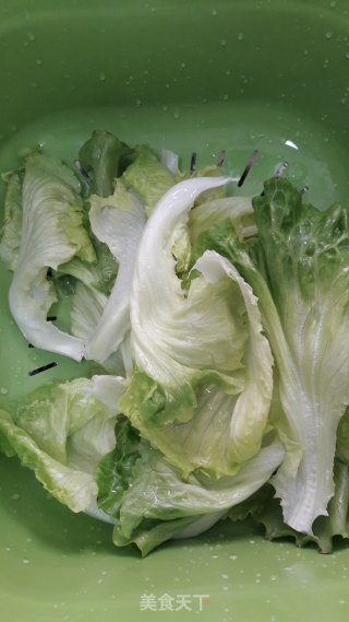 生菜素面的做法步骤：2