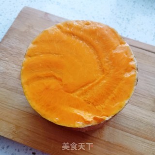 南瓜饼的做法步骤：1