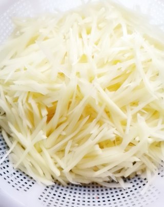 酸辣土豆丝的做法步骤：5