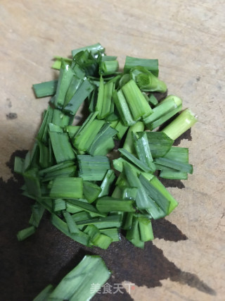 虾丸黄心白鸡汤的做法步骤：4