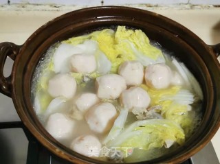 虾丸黄心白鸡汤的做法步骤：7