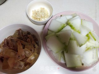 腊肉烧冬瓜的做法步骤：1